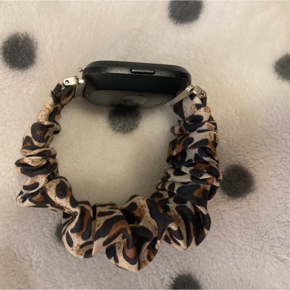 Fit bit Versa 2 watch Bands - Picture 7 of 10